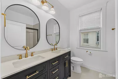309 S 2nd Avenue S, Highland Park, NJ 08904 - Photo 20