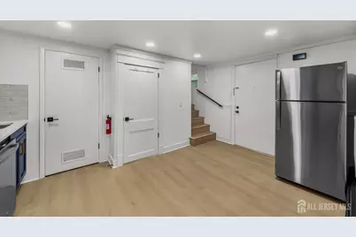 309 S 2nd Avenue S, Highland Park, NJ 08904 - Photo 42