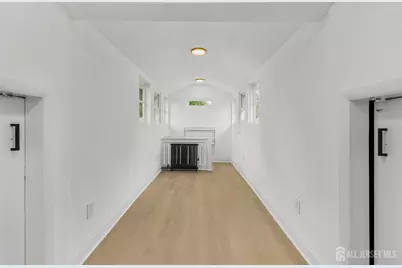 309 S 2nd Avenue S, Highland Park, NJ 08904 - Photo 26