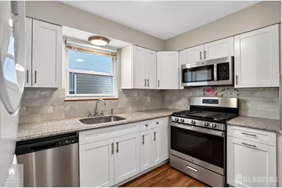 921 Jefferson Avenue #2, Elizabeth, NJ 07201 - Photo 6