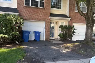 208 Hidden Woods Ct, Piscataway Township, NJ 08854 - Photo 1