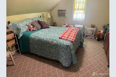 692 Hanson Avenue, Perth Amboy, NJ 08861 - Photo 8