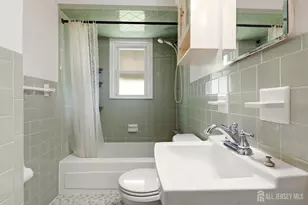 33 Willow Ave, Iselin, NJ 08830 - Photo 20