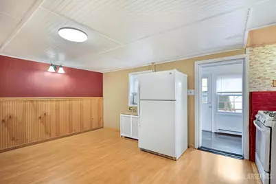 17 Douglas Street, Fords, NJ 08863 - Photo 14