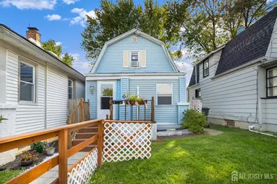 17 Douglas Street, Fords, NJ 08863 - Photo 2