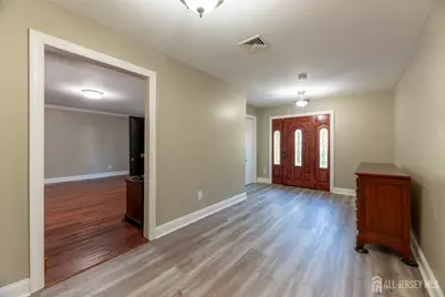 19 Bradford Road, Edison, NJ 08820 - Photo 6