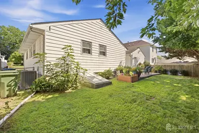 140 Lexington Avenue, Edison, NJ 08817 - Photo 38