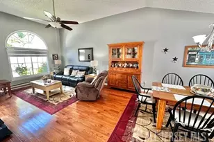 589 Madison Dr, Monroe Township, NJ 08831 - Photo 8