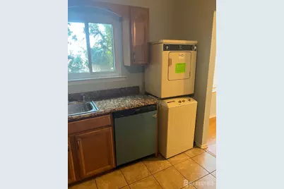 1105 N Oaks Boulevard N, North Brunswick Township, NJ 08902 - Photo 2