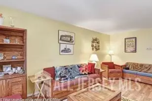 603 Holly Dr, Perth Amboy, NJ 08861 - Photo 4