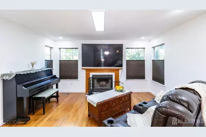 86 Gordon Avenue, Lawrence Township, NJ 08648 - Photo 4