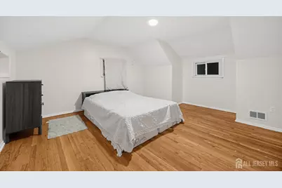 193 McFarlane Road, Colonia, NJ 07067 - Photo 10