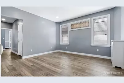 19 Newfield Street, East Orange, NJ 07017 - Photo 4