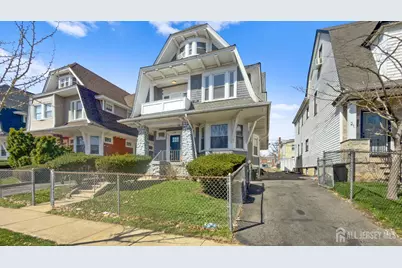 19 Newfield Street, East Orange, NJ 07017 - Photo 2