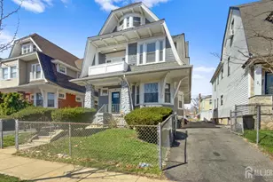 19 Newfield St, East Orange, NJ 07017 - Photo 2