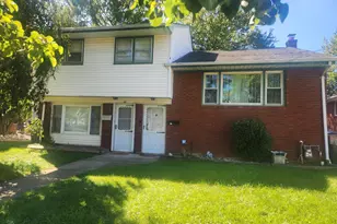 47 Thorpe Ave, Avenel, NJ 07001 - Photo 1