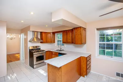 14 Woodmere Rd Road, North Brunswick Township, NJ 08902 - Photo 32