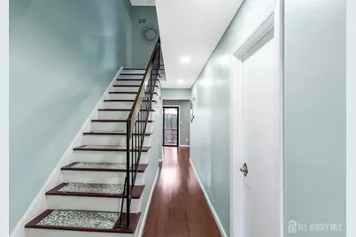 32 Chelsea Way, Bridgewater, NJ 08807 - Photo 4