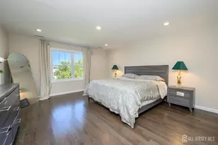 112 Valerie Dr, Manville, NJ 08835 - Photo 18