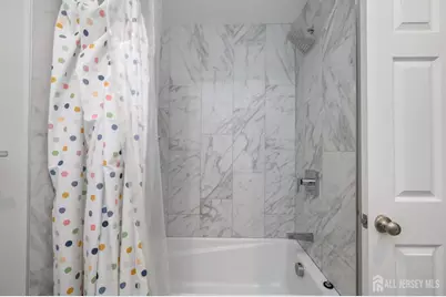 112 Valerie Drive, Manville, NJ 08835 - Photo 14