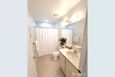 31 Hemlock Court, Hamilton Township, NJ 08619 - Photo 6