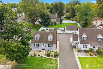 2 Helen Avenue, Freehold Township, NJ 07728 - Photo 4