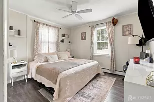 2 Helen Ave, Freehold Township, NJ 07728 - Photo 14