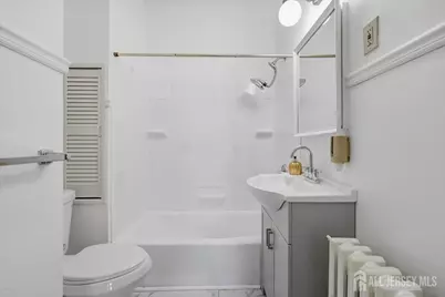 4 Main Street, East Brunswick Township, NJ 08816 - Photo 18