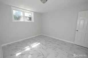 271 College Dr, Edison, NJ 08817 - Photo 12