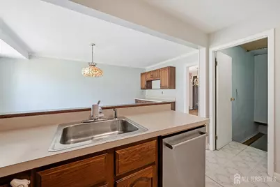 11 Georgetown Road, Sayreville, NJ 08859 - Photo 12