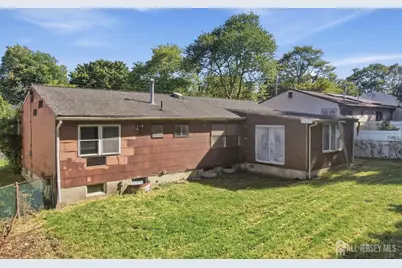 11 Georgetown Road, Sayreville, NJ 08859 - Photo 32