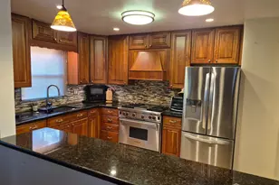 41 Claremont Ave, Colonia, NJ 07067 - Photo 2