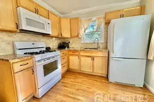 72 Fernhead Ave, Spotswood, NJ 08884 - Photo 10