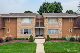 207 Mandon Ct, South Brunswick Township, NJ 08540 - Photo 1