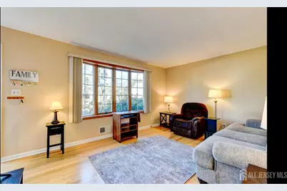 112 Madison Drive, South Plainfield, NJ 07080 - Photo 8