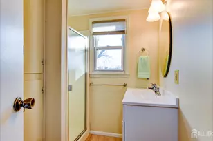 112 Madison Dr, South Plainfield, NJ 07080 - Photo 20