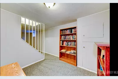 112 Madison Drive, South Plainfield, NJ 07080 - Photo 28