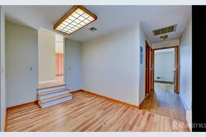 112 Madison Drive, South Plainfield, NJ 07080 - Photo 34