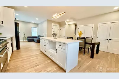 225 Penn Avenue, Edison, NJ 08817 - Photo 6