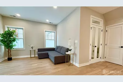 225 Penn Avenue, Edison, NJ 08817 - Photo 8