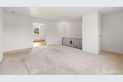 21 York Drive #3B, Edison, NJ 08817 - Photo 6