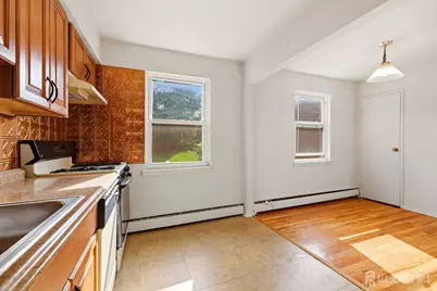 21 York Drive #3B, Edison, NJ 08817 - Photo 12