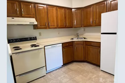 2104 Aspen Drive, Plainsboro Township, NJ 08536 - Photo 6