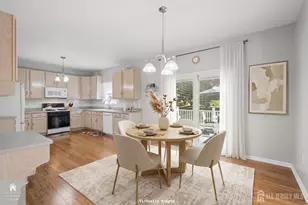 11 Camelot Dr, Monroe Township, NJ 08831 - Photo 18