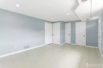 29 Swarthmore Drive, Carteret, NJ 07008 - Photo 28