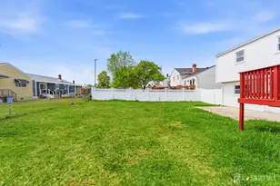 29 Swarthmore Dr, Carteret, NJ 07008 - Photo 36