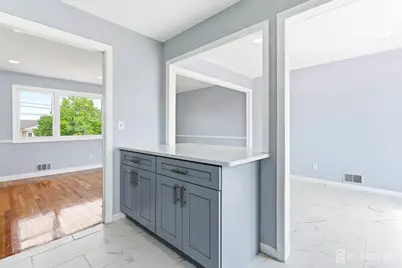 29 Swarthmore Drive, Carteret, NJ 07008 - Photo 14