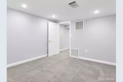 251 Sayre Drive, Plainsboro Township, NJ 08540 - Photo 34