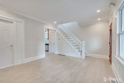 8 Fox Road, Edison, NJ 08817 - Photo 10