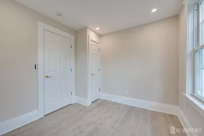 8 Fox Road, Edison, NJ 08817 - Photo 32